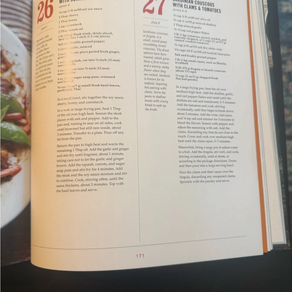 Williams Sonoma One Pot of the Day Cookbook - Black and Orange Cover - Picture 4 of 9